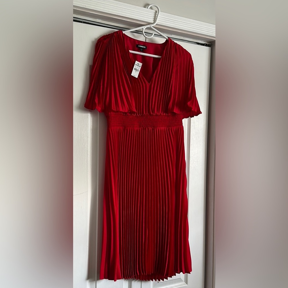 Red Express Dress in size M